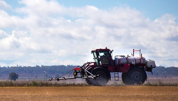 Aussie farmers push major request to commuters as fuel supply concerns grow