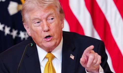 Trump Signals De-escalation in Iran Conflict as Strait of Hormuz Reopening Planned